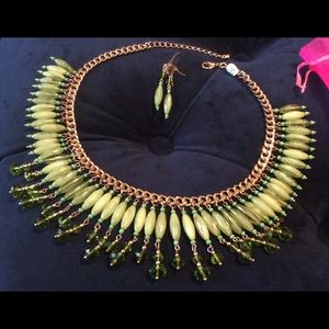 Green dangling bead necklace & matching earrings